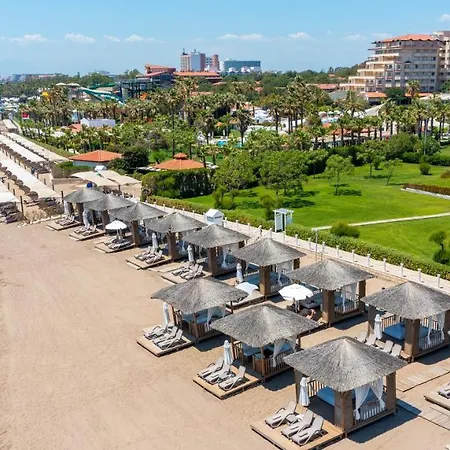 Bellis Deluxe & Heated For Winter Aqua Park 5*