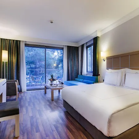 Bellis Deluxe & Heated For Winter Aqua Park Hotel Belek