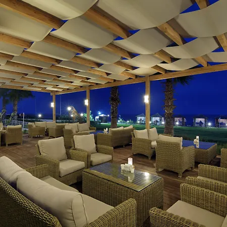 Bellis Deluxe & Heated For Winter Aqua Park Hotel