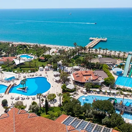 Bellis Deluxe & Heated For Winter Aqua Park Belek