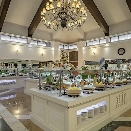 Bellis Deluxe & Heated For Winter Aqua Park 5*