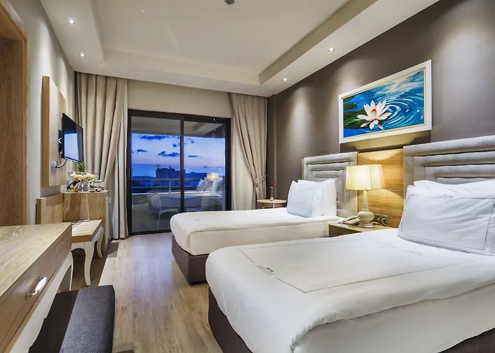 Bellis Deluxe & Heated For Winter Aqua Park 5*