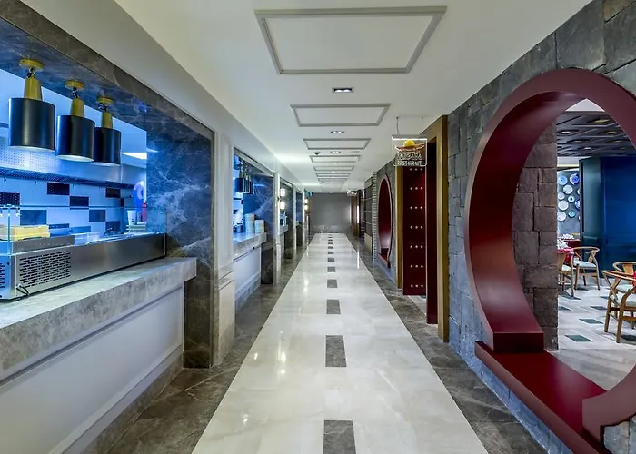 Bellis Deluxe & Heated For Winter Aqua Park Belek