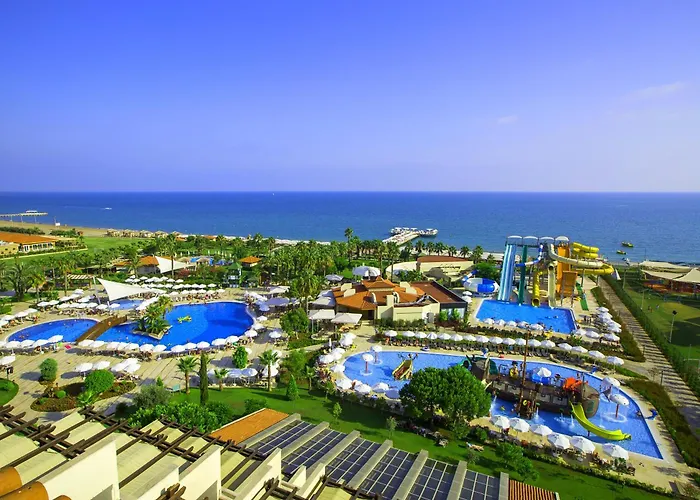 Hotel Bellis Deluxe & Heated For Winter Aqua Park 5*