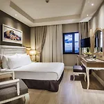 Hotel Bellis Deluxe & Heated For Winter Aqua Park