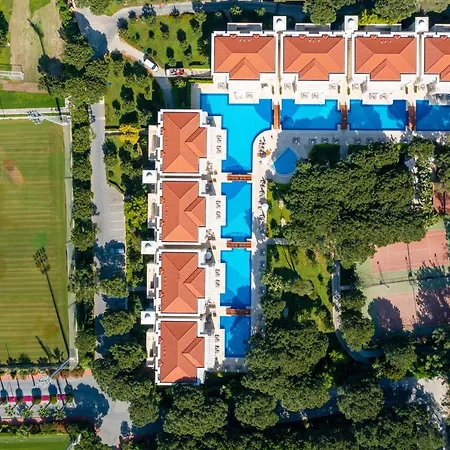 Szálloda Bellis Deluxe & Heated For Winter Aqua Park